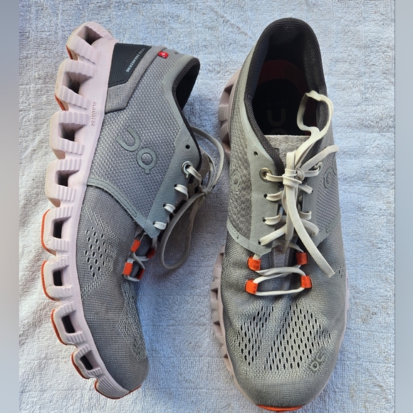 On Clouds Shoes - ON Women's Gray and Orange Sneakers